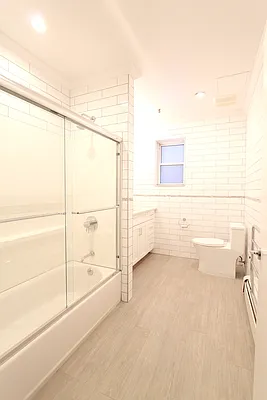 Rented by True Lofts New York LLC | media 23