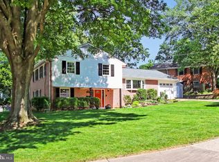 7909 Jansen Dr, Springfield, VA 22152