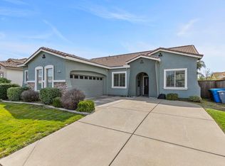 5582 Peach Tree Dr, Linda, CA
