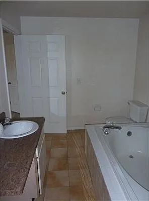 16242 Saint Michelle Ct — Photo 6