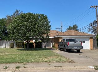 131 Cherry Ave, Dumas, TX 79029