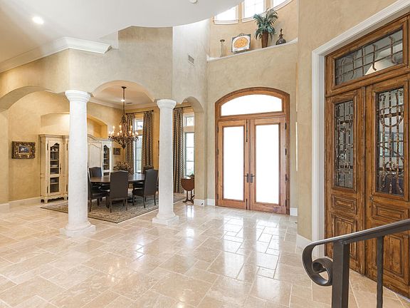 5th image of 100 Newport Ln