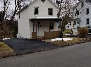 4 Cummins St, Franklin, NJ 07416