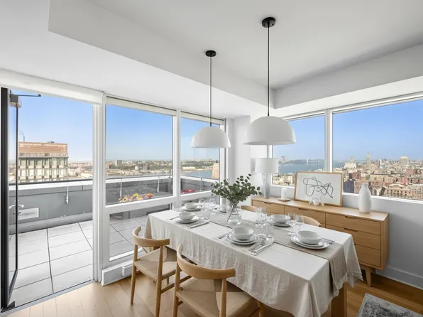 2628 Broadway image 5 of 12