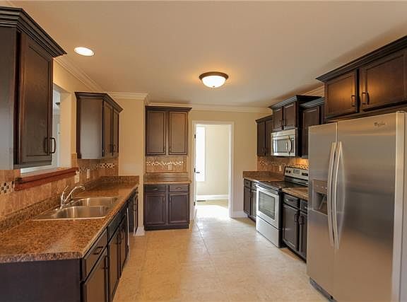 5th image of 326 Fox Xing Lot 326