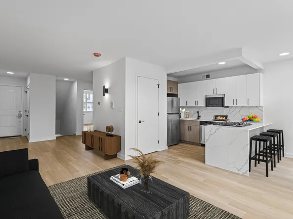 3112 Emmons Avenue image 1 of 15