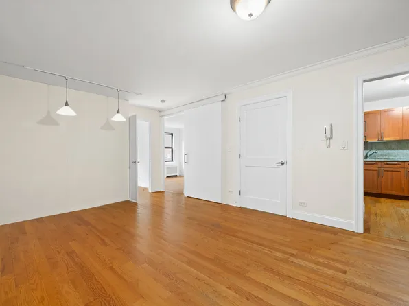 333 E 34th St APT 4B, New York, NY 10016