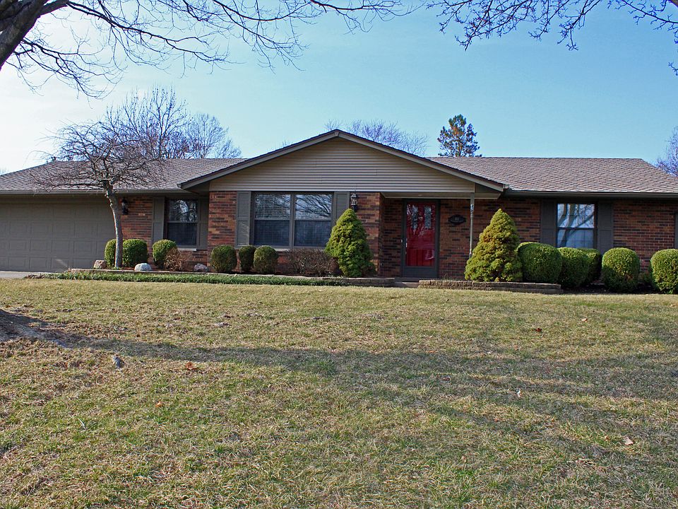 1st image of 811 Rockcreek Dr
