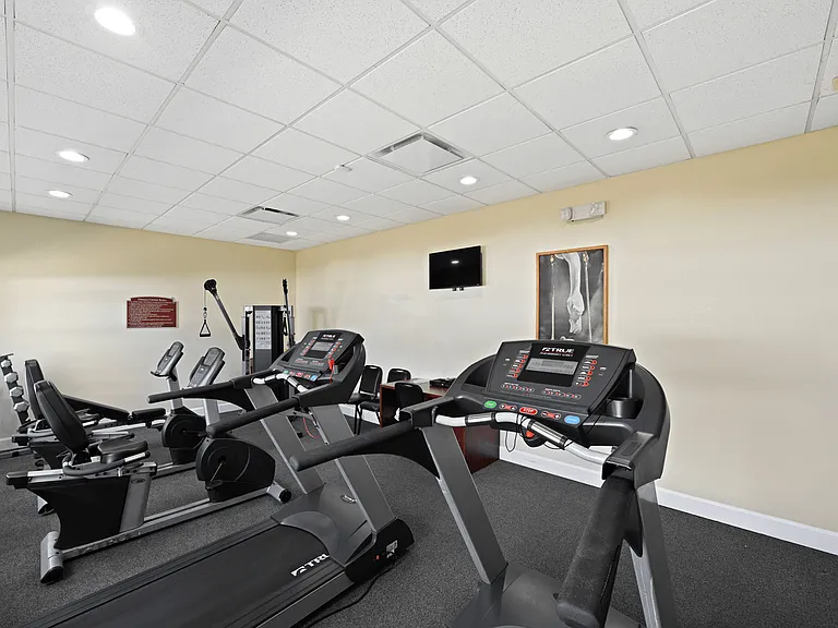 St. Luke's Life Center Apartments — Photo 8