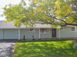 205 Lilac Ln, Moxee, WA 98936