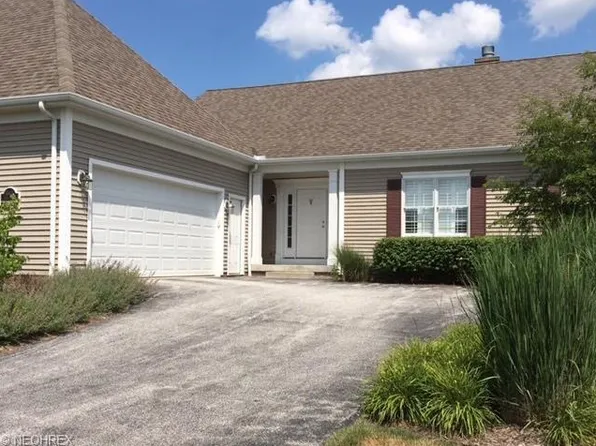 16845 Knolls Way, Chagrin Falls, OH 44023