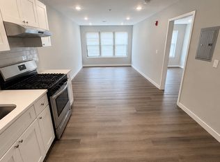 182 Cedar St #1, Paterson, NJ 07501