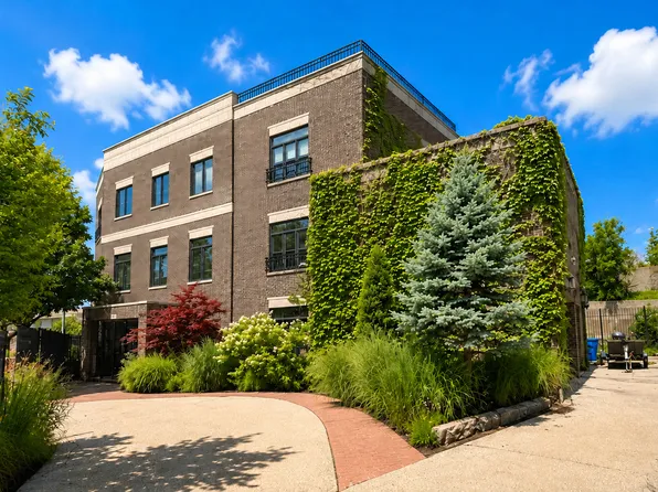 3914 W 51st St, Chicago, IL 60632