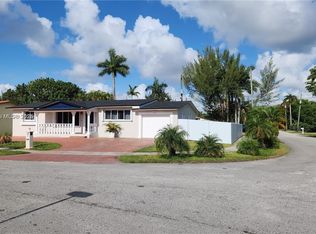 15630 NW 2nd Ct, Miami, FL 33169