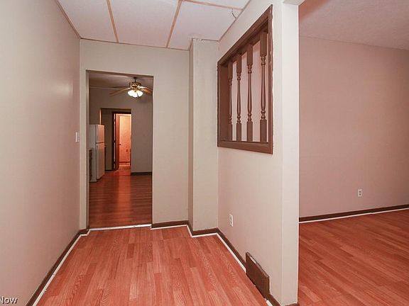 4th image of 13437 Kirton Ave #1
