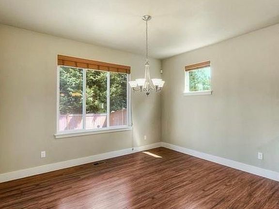 3rd image of 27846 47th Pl S