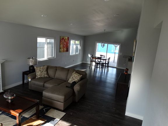 4th image of 7282 Bullock Dr
