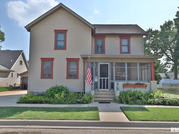 412 E Monroe St, Morton, IL 61550