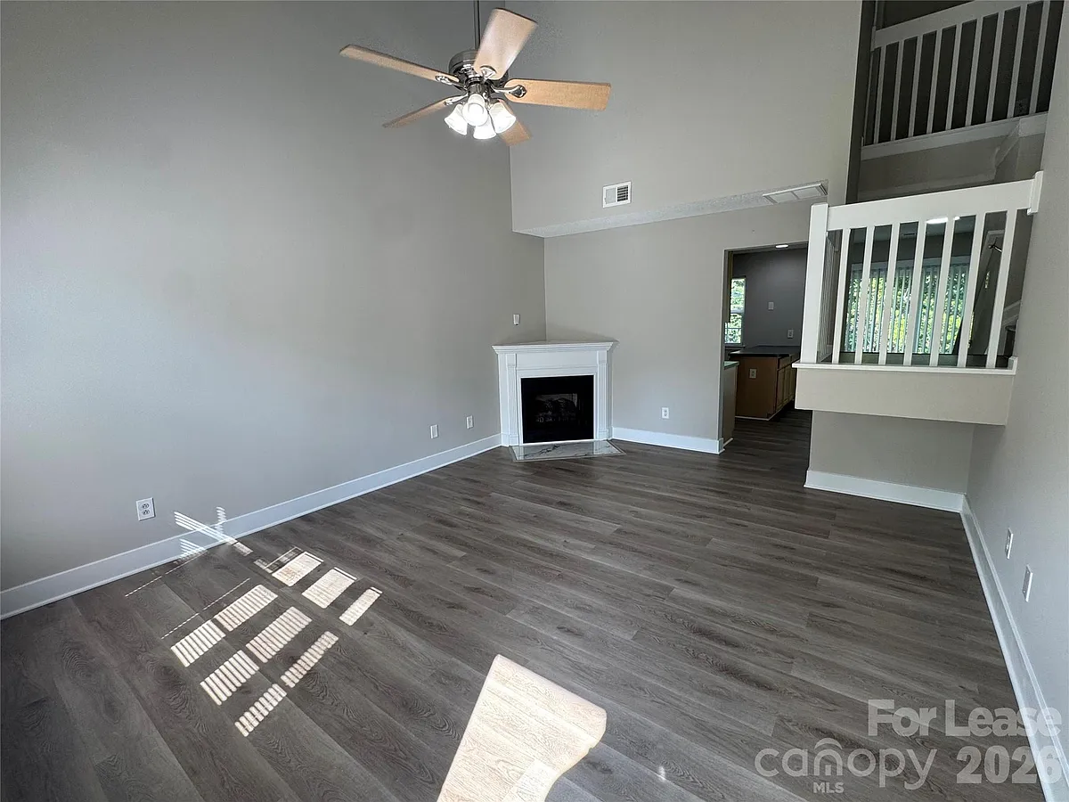 Building Photo - 3251 Blythe Ridge Ct