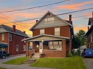 1230 9th St, Huntington, WV 25701