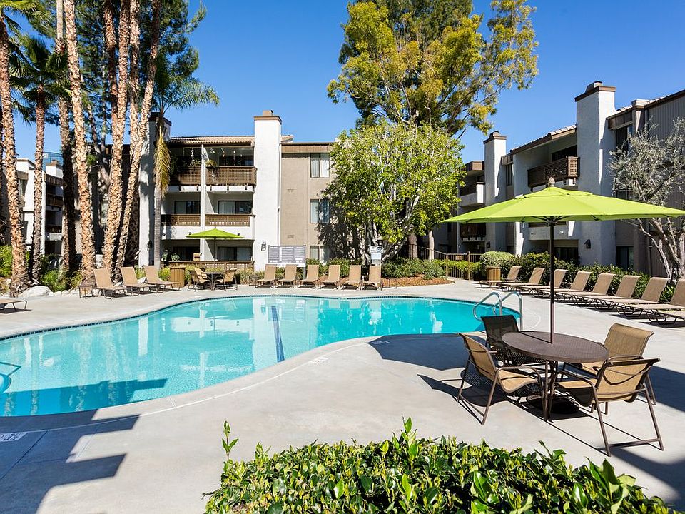 eaves Warner Center Apartment Rentals Woodland Hills, CA Zillow