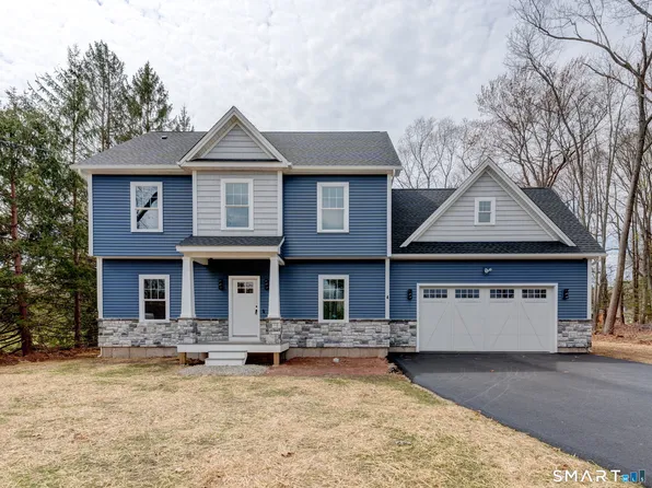 4 Buckingham Street, Manchester, CT 06042