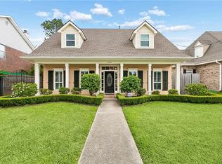 4737 Carthage St, Metairie, LA 70002