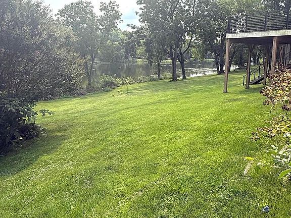 4th image of 6 Creekside Ln