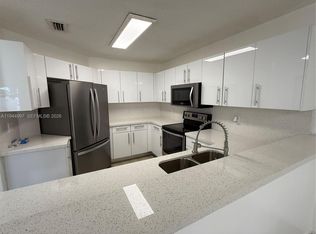 973 Imperial Lake Rd #973, West Palm Beach, FL 33413