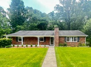 1909 Westmoreland Dr, Oak Hill, WV 25901