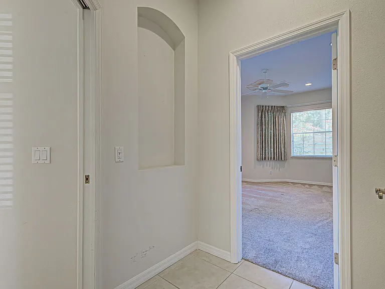 910 Bramley Ct #6 — Photo 33