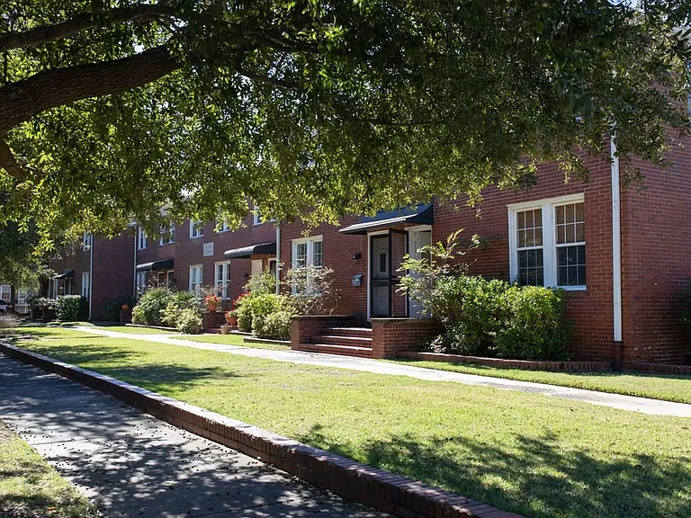 8 Unit condo "complex"