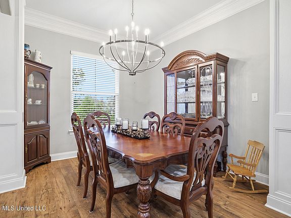 5th image of 2938 Juliette Dr