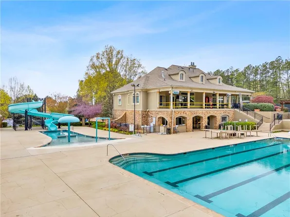 8960 Merion Dr, Duluth, GA 30097