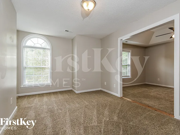 1503 Glenn Meade Dr — Photo 8