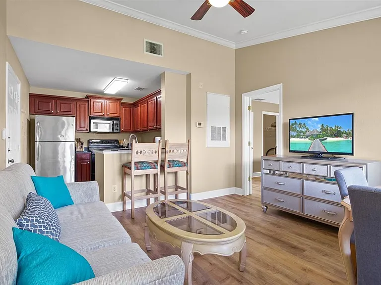 4013 Crockers Lake Blvd #13 — Photo 6