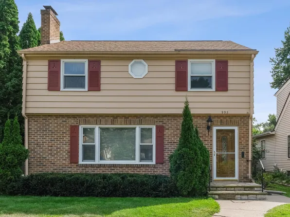 992 Orange Ave E, Saint Paul, MN 55106