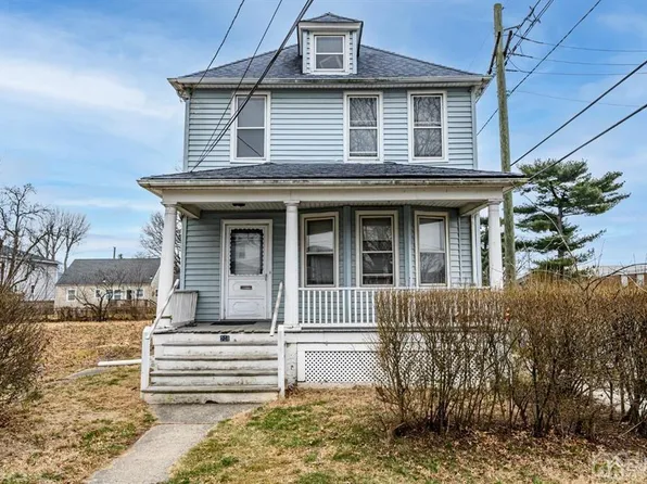 201 N 15th St, Kenilworth, NJ 07033