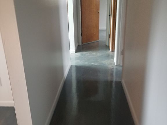 4th image of 735 E Mansfield Ave