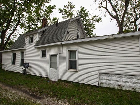 2nd image of 108 Jones St