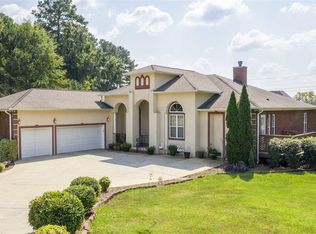 27 Katlyn Dr, Sylacauga, AL 35150