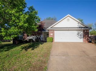 4586 Kimberly Pl, Springdale, AR 72764