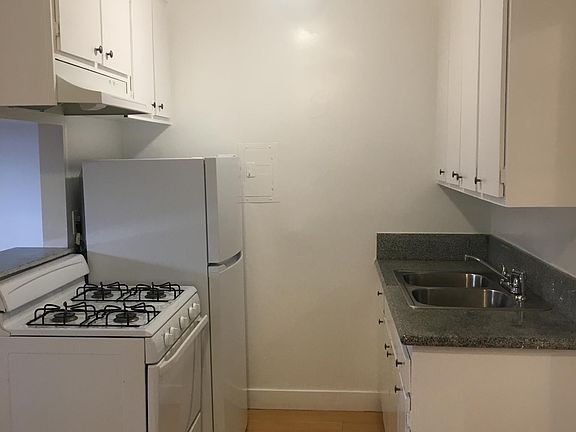 3rd image of 12920 Walsh Ave #2