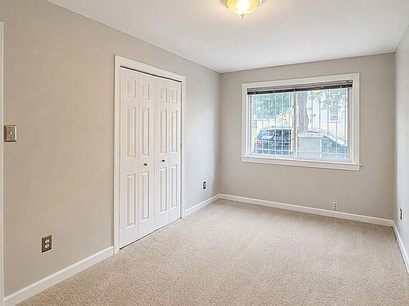 5th image of 705 Brandywine St SE APT 101