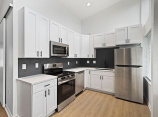 3048 Anderberg Dr #7, Madison, WI 53713