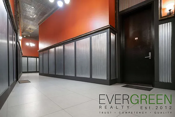 Rented by Evergreen Apartments BK | media 35