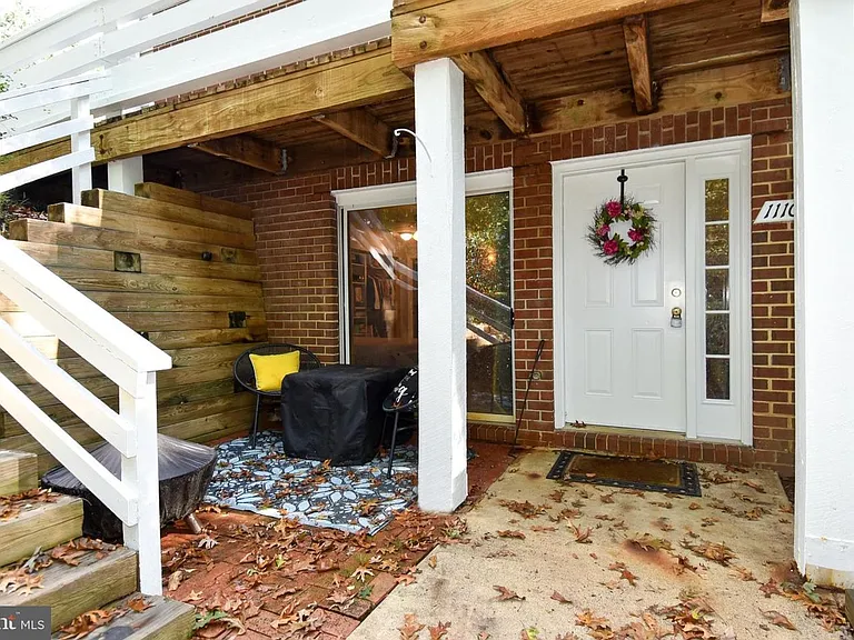 11100 Beaver Trail Ct — Photo 3