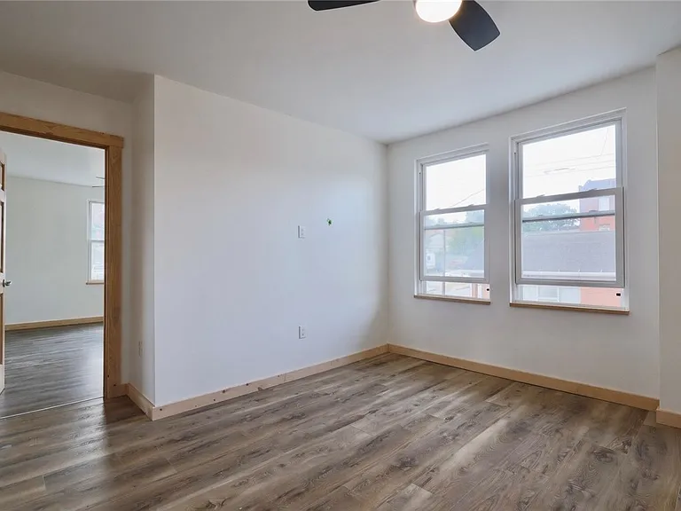 401 Brinton Ave — Photo 13