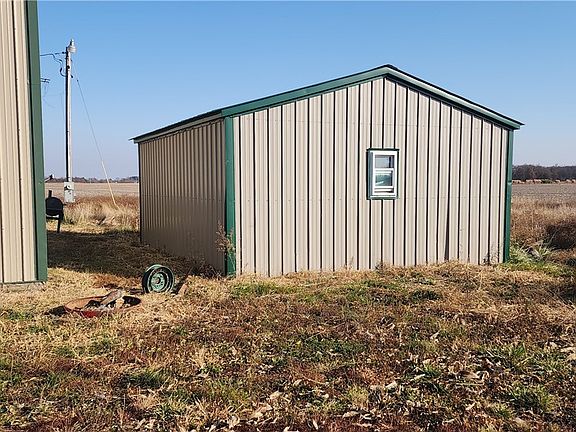 4th image of 11800 E 400th Ave