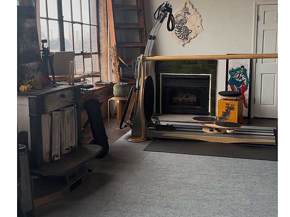 5th image of 3144 W Carroll Ave APT 2H
